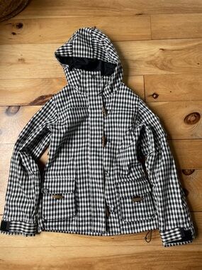 Roxy Black & White checkered snowboard/ ski Jacket - heavy shell layer.